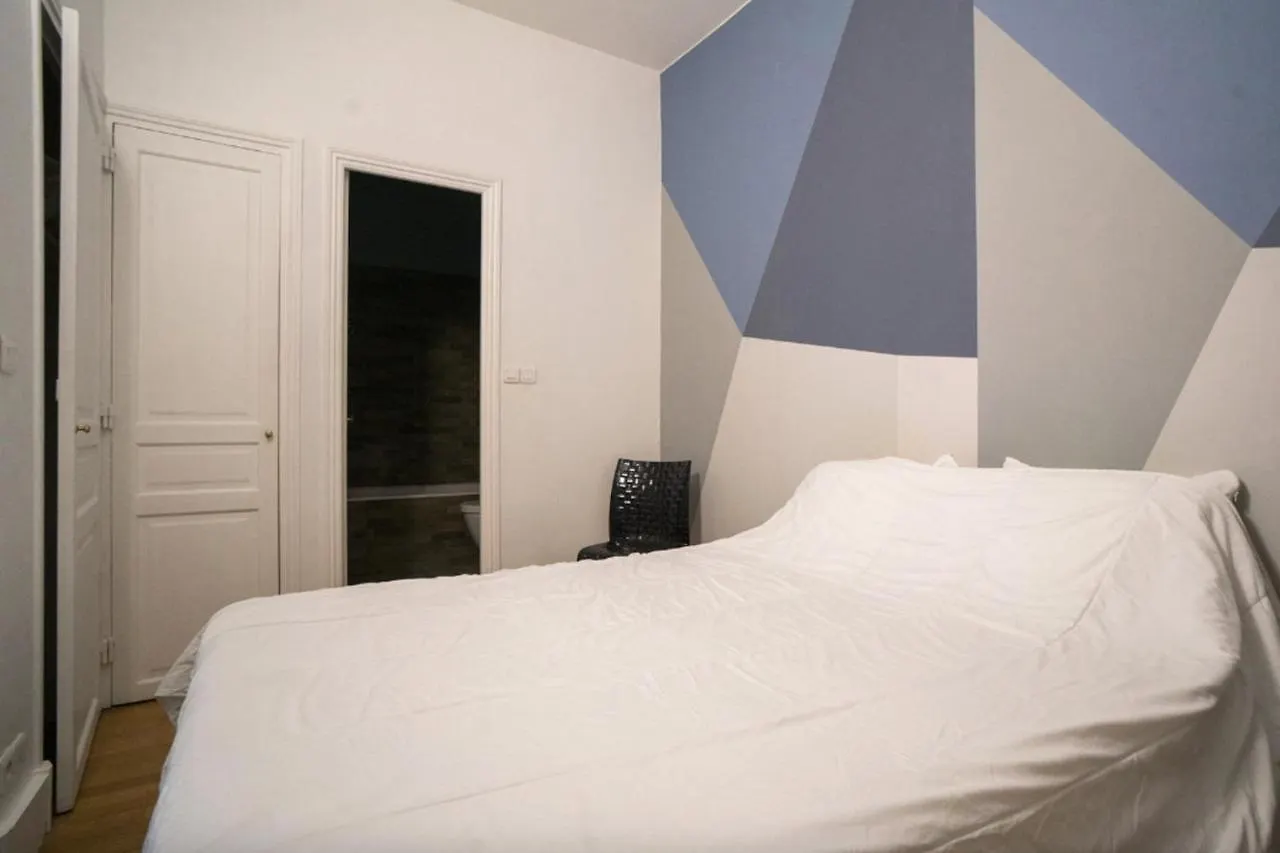 Nice Love Nest Near The Opera Apartment Paris